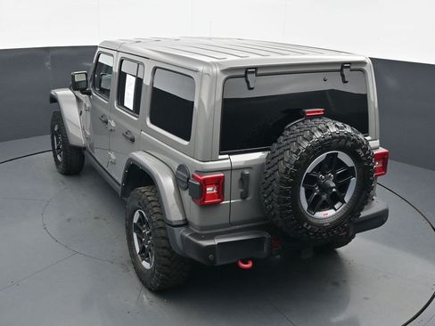 Used 2021 Jeep Wrangler Unlimited Rubicon w/ Dual Top Group AWD/4WD image 17