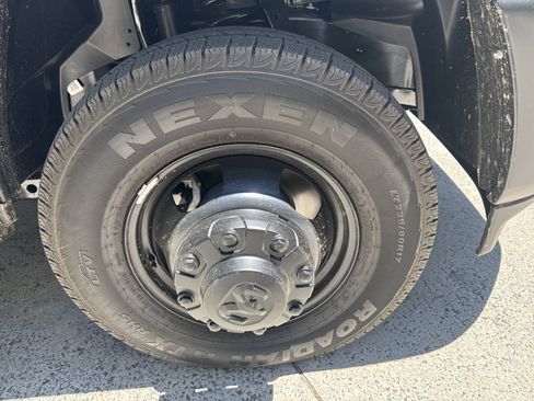 New 2026 RAM 3500 Tradesman AWD/4WD image 15
