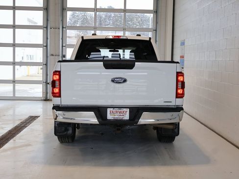 Used 2022 Ford F150 XLT image 9