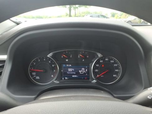 Used 2022 GMC Acadia SLE w/ Driver Convenience Package FWD image 19