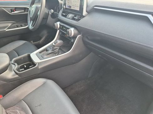 Used 2023 Toyota RAV4 XLE Premium FWD image 16