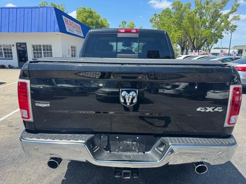Used 2016 RAM 1500 Laramie w/ Convenience Group AWD/4WD image 6