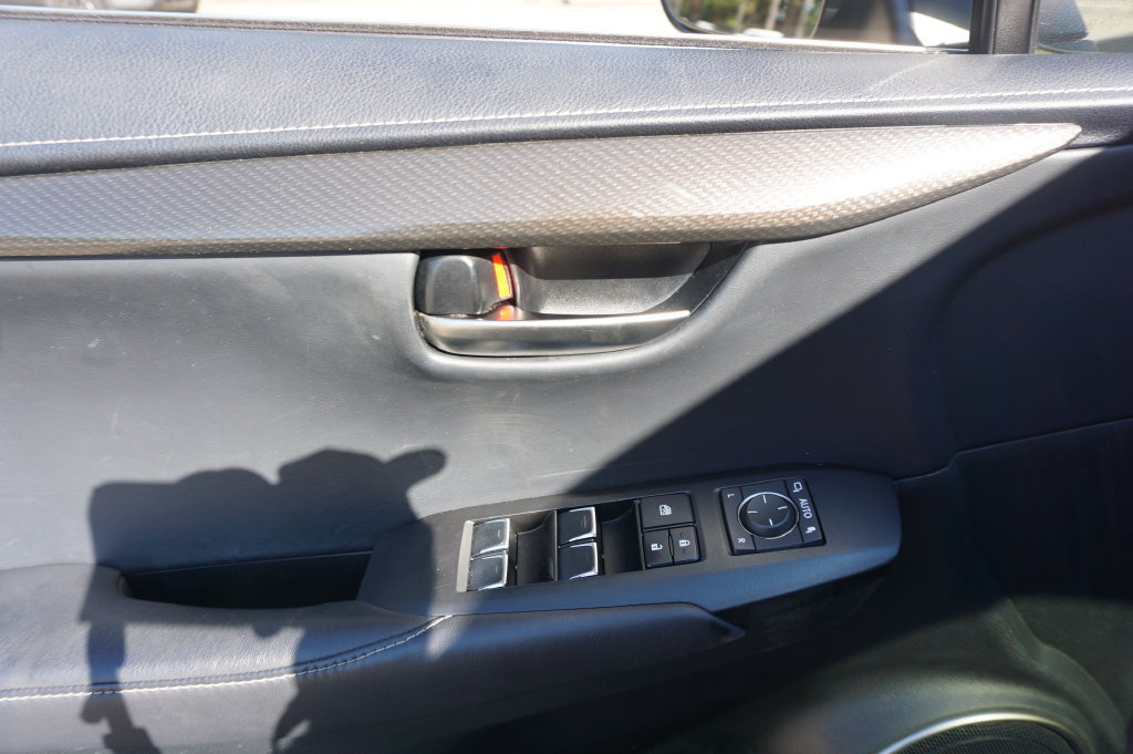 Used 2019 Lexus NX 300 FWD w/ Comfort Package image 4