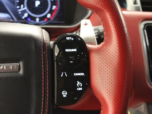 Used 2021 Land Rover Range Rover Sport SVR image 19