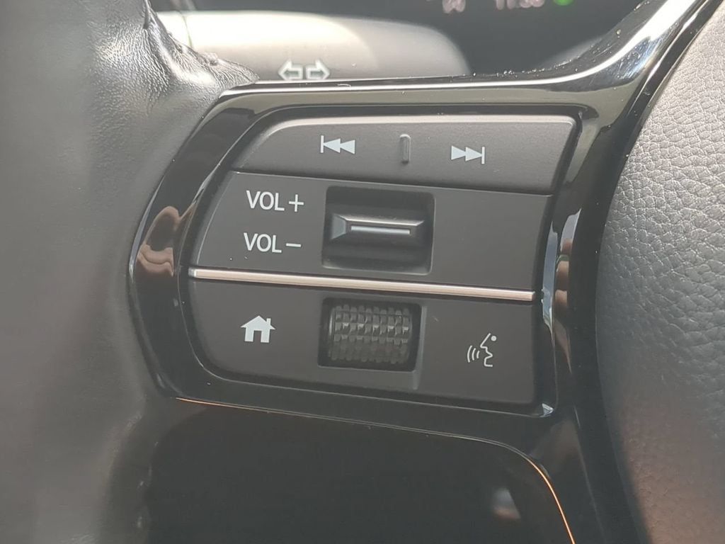 Used 2024 Honda CR-V EX-L image 22