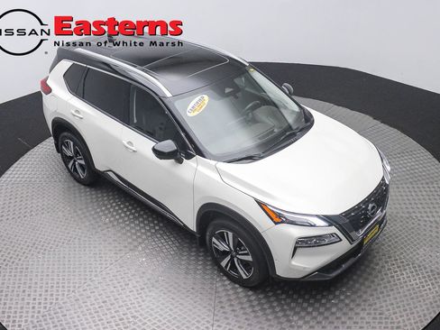 Used 2023 Nissan Rogue SL w/ SL Premium Package AWD/4WD image 3