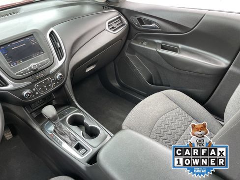 Used 2022 Chevrolet Equinox LT FWD image 17