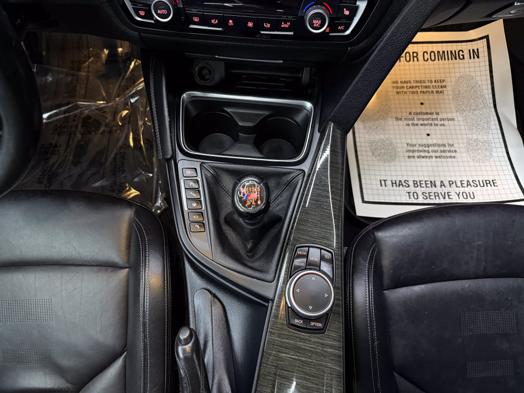 Used 2015 BMW M4 Coupe w/ Executive Package RWD image 21