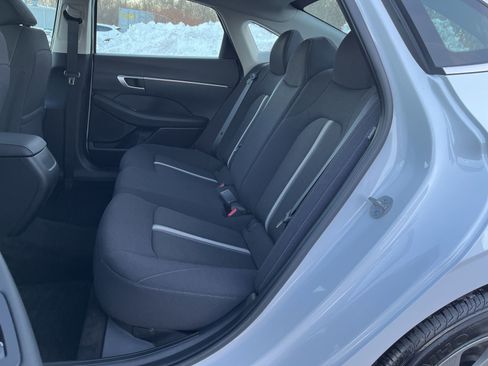 Certified 2025 Hyundai Sonata SE image 14