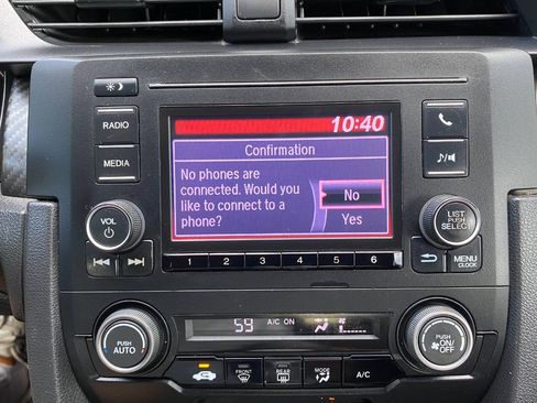 Used 2017 Honda Civic Sport image 27
