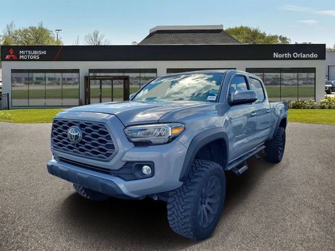 Used 2020 Toyota Tacoma TRD Off-Road w/ TRD Premium Off Road Package AWD/4WD image 1