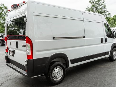 Used 2023 RAM ProMaster 2500 FWD image 28