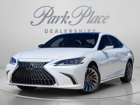 Used 2024 Lexus ES 350 w/ Technology Package FWD image 1