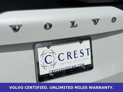 Certified 2024 Volvo XC90 B5 Plus w/ Protection Package Premier image 8
