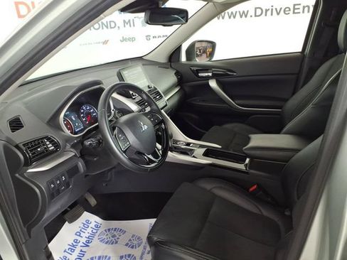 Used 2024 Mitsubishi Eclipse Cross SE AWD/4WD image 12