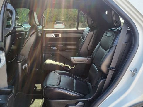 Used 2020 Ford Explorer ST w/ ST Street Pack AWD/4WD image 25