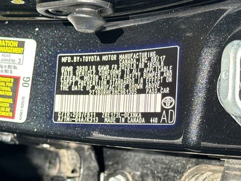 Used 2017 Toyota Corolla LE image 41