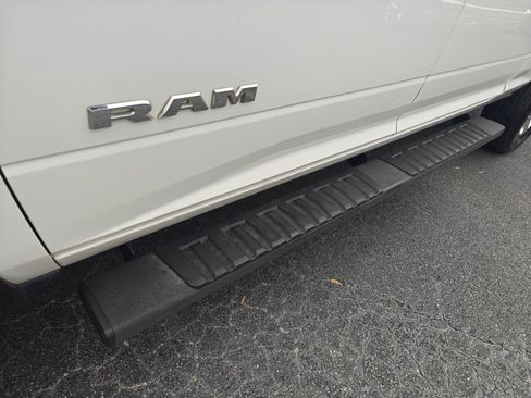 Used 2019 RAM 2500 Big Horn image 14