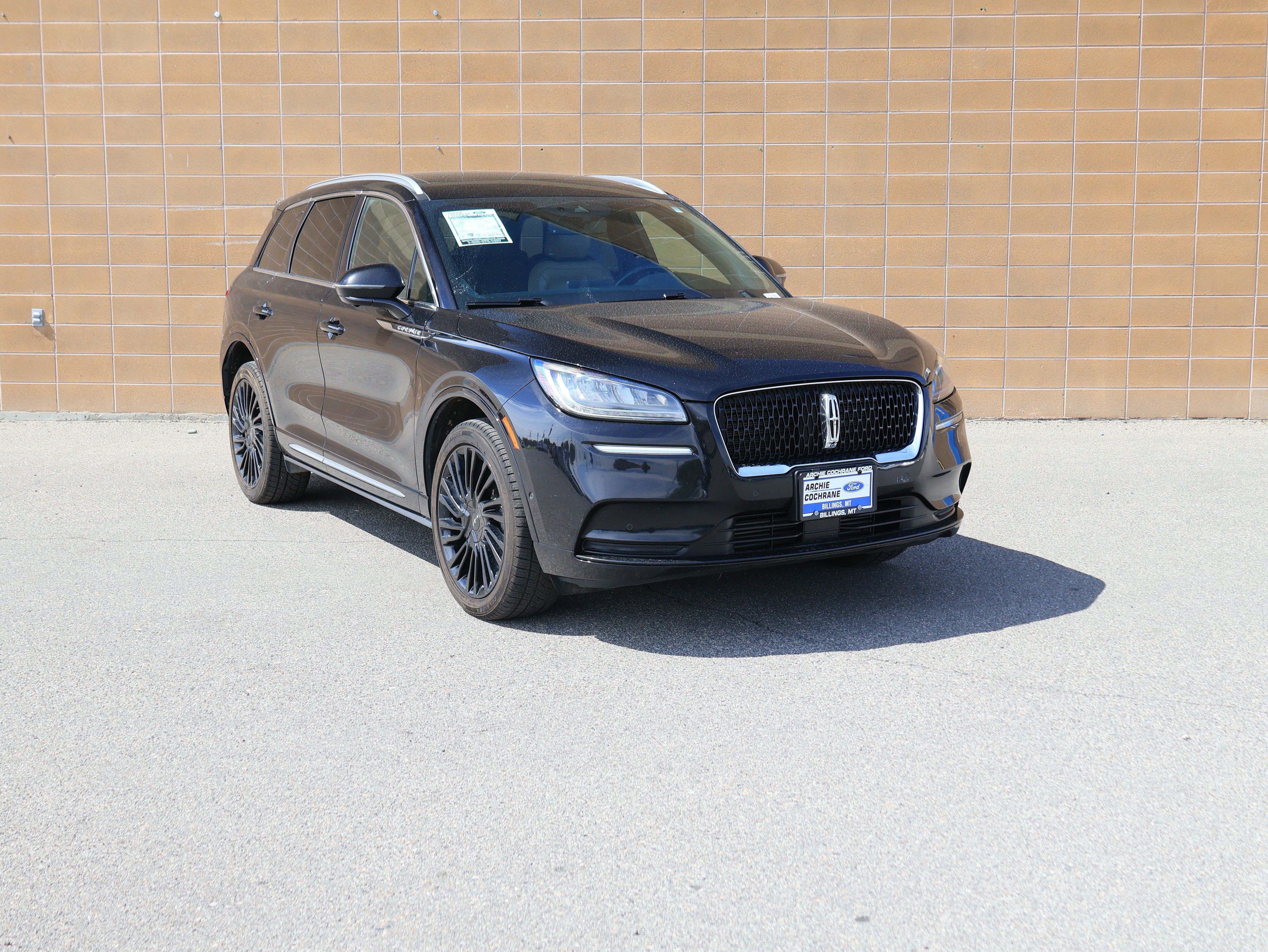 Used 2022 Lincoln Corsair Reserve AWD/4WD image 3