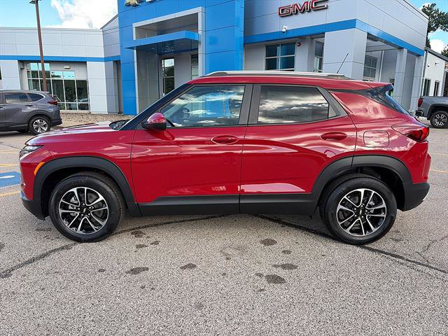 New 2026 Chevrolet TrailBlazer LT w/ Convenience Package AWD/4WD image 3
