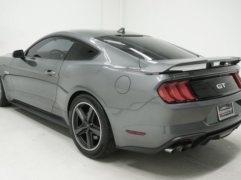 Used 2021 Ford Mustang GT Premium w/ GT Performance Package RWD image 6