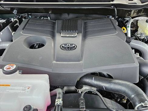 New 2026 Toyota Tundra SR5 AWD/4WD image 16