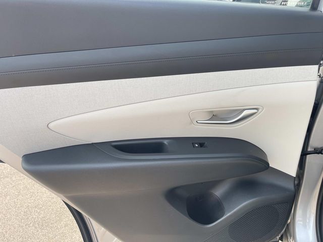 Certified 2025 Hyundai Tucson SEL AWD/4WD image 20