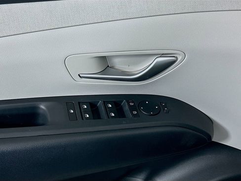 New 2026 Hyundai Tucson SEL image 19