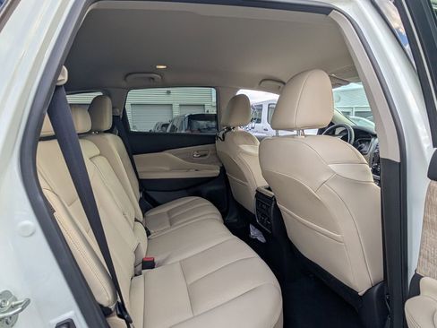 Used 2021 Nissan Murano SL image 17