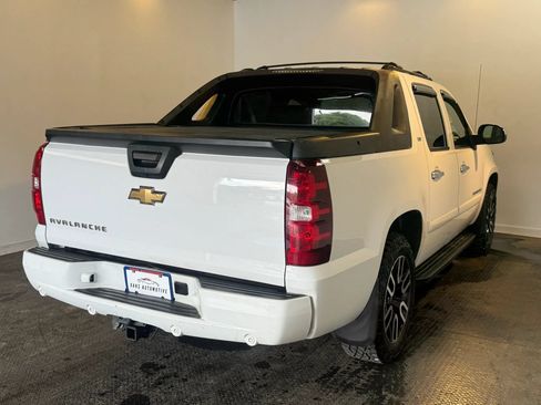 Used 2007 Chevrolet Avalanche LTZ w/ LTZ Preferred Equipment Group AWD/4WD image 6