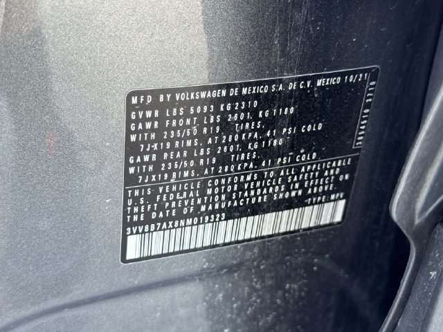 Certified 2022 Volkswagen Tiguan SE R-Line AWD/4WD image 25