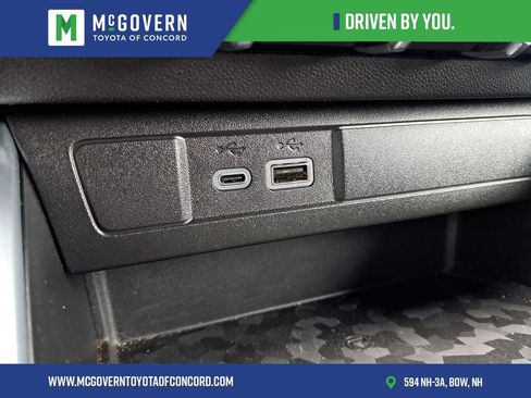 Used 2023 Chevrolet Colorado Z71 w/ Z71 Convenience Package 2 image 28