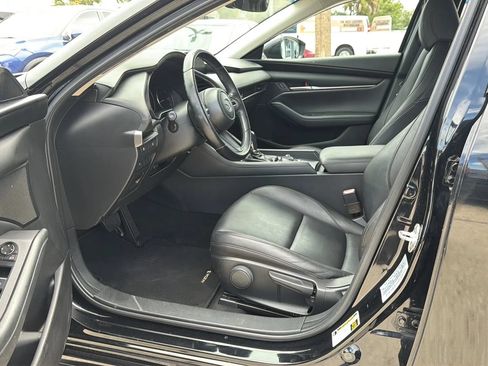 Used 2020 MAZDA MAZDA3 Sedan w/ Select Package FWD image 17