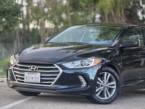 Used 2018 Hyundai Elantra Value Edition FWD image 23