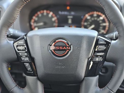 New 2026 Nissan Frontier PRO-4X w/ Tow Package AWD/4WD image 15