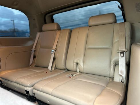 Used 2009 Cadillac Escalade 2WD Hybrid image 15