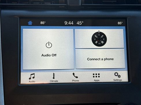 Used 2018 Ford Fusion SE image 19