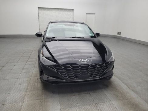 Used 2023 Hyundai Elantra Limited FWD image 14