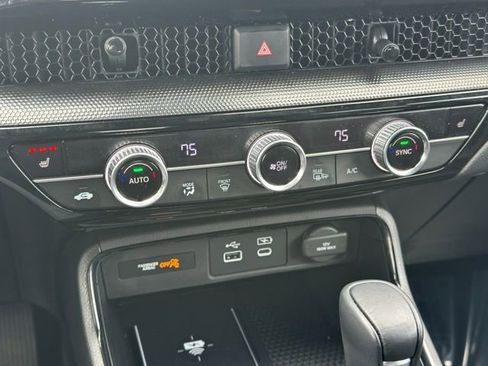 Used 2025 Honda CR-V Sport Touring image 19