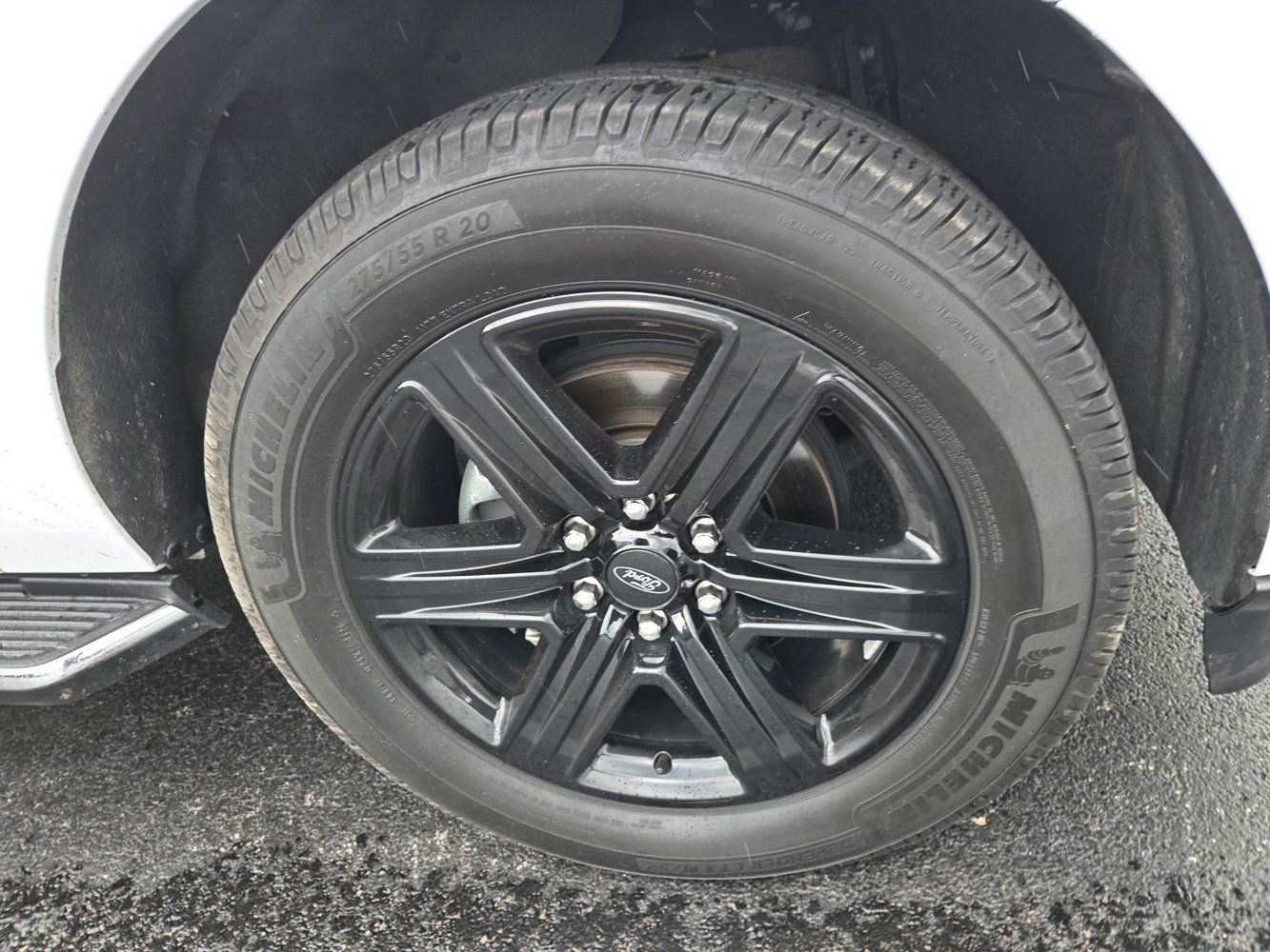 Used 2020 Ford Expedition XLT w/ Equipment Group 202A AWD/4WD image 42