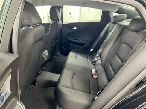 Used 2024 Chevrolet Malibu RS FWD image 22
