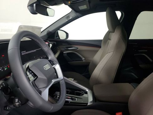 New 2025 Audi Q5 Premium Plus image 22