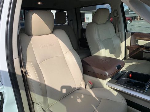 Used 2014 RAM 1500 Laramie w/ Convenience Group image 36