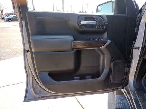 Used 2022 GMC Sierra 1500 SLT AWD/4WD image 25