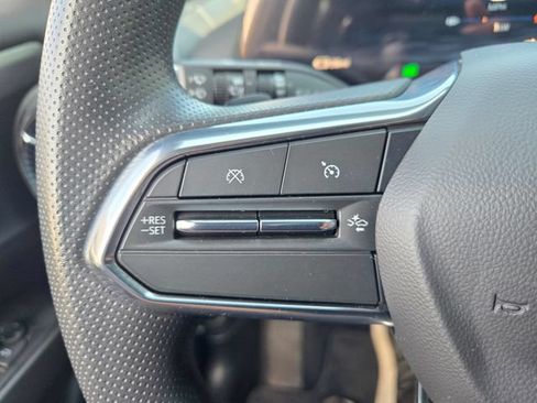 Used 2025 Chevrolet Equinox EV LT FWD image 24