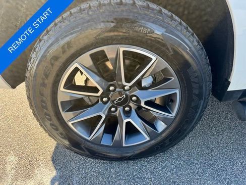 Used 2023 Chevrolet Tahoe Z71 w/ Z71 Off-Road Package image 4