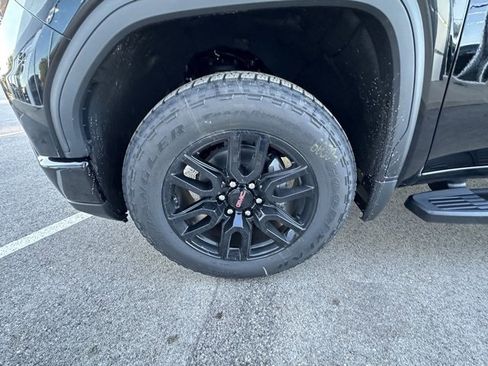New 2026 GMC Sierra 1500 Elevation w/ Elevation Premium Package image 11