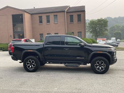 Certified 2024 GMC Canyon AT4X AWD/4WD image 2