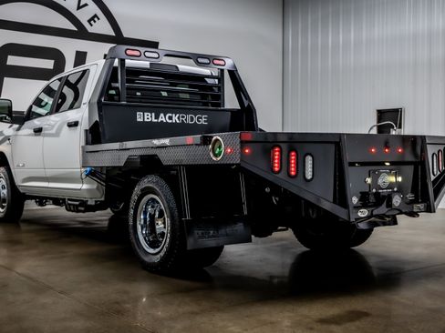 Used 2024 RAM 3500 SLT w/ Quick Order Package 2YG SLT image 34