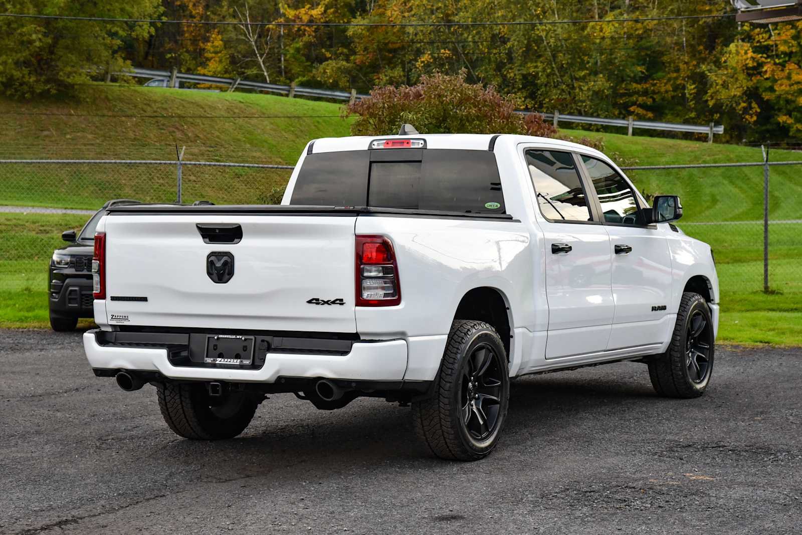 Used 2023 RAM 1500 Big Horn AWD/4WD image 3